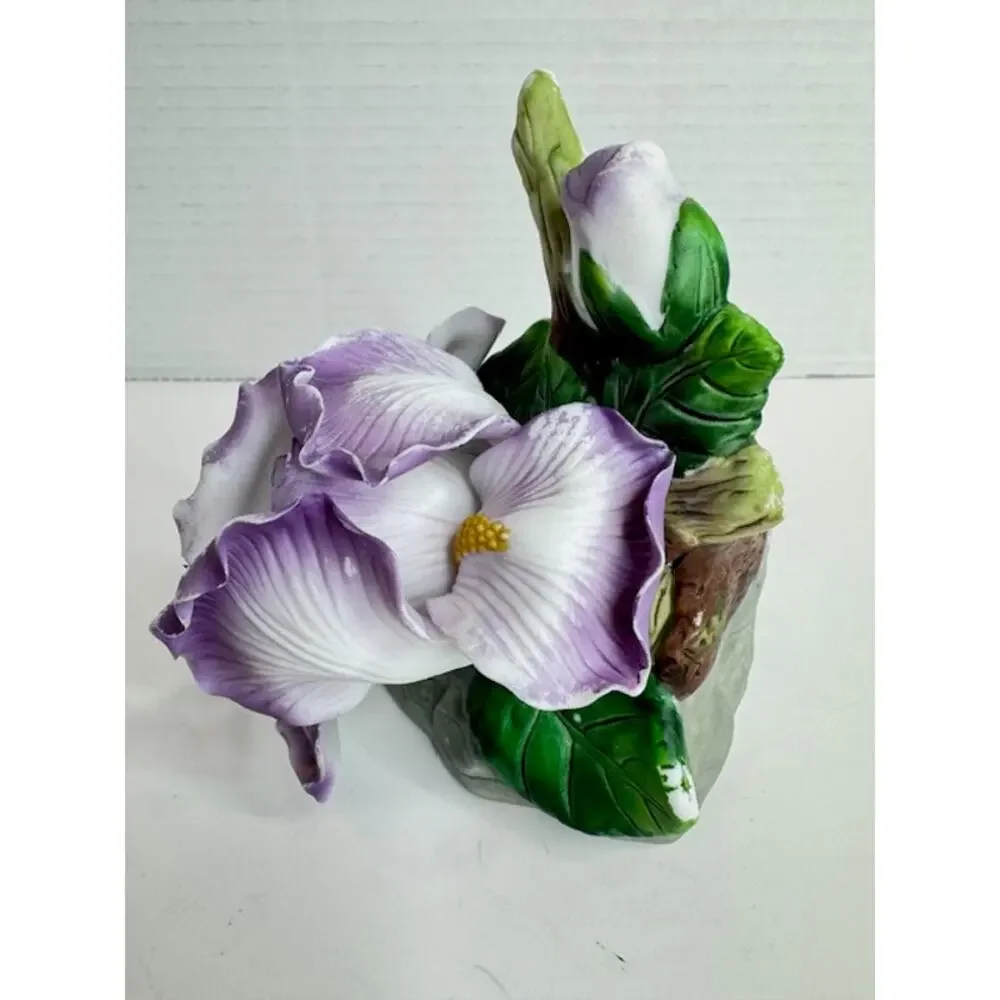 Vintage Porcelain Purple Iris Night Light Cover Floral Cottagecore Decor 4.5